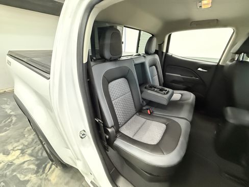 Used 2019 Chevrolet Colorado Z71 AWD/4WD image 22