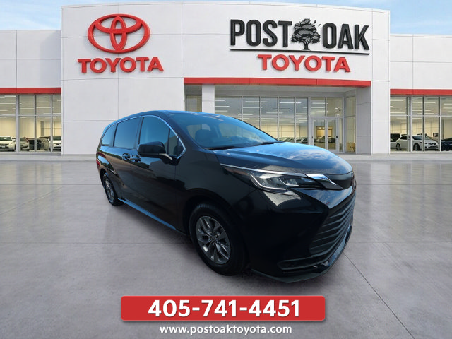 Used 2022 Toyota Sienna LE FWD image 10
