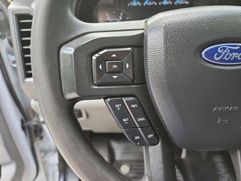 Used 2022 Ford F350 XL w/ Power Equipment Group AWD/4WD image 18