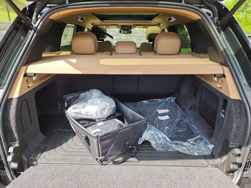 New 2026 Land Rover Range Rover SE AWD/4WD image 13