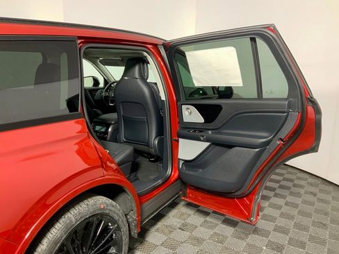 New 2026 Lincoln Aviator Reserve image 36
