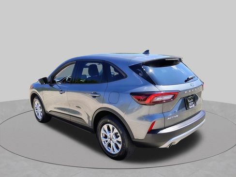 Used 2025 Ford Escape Active AWD/4WD image 7