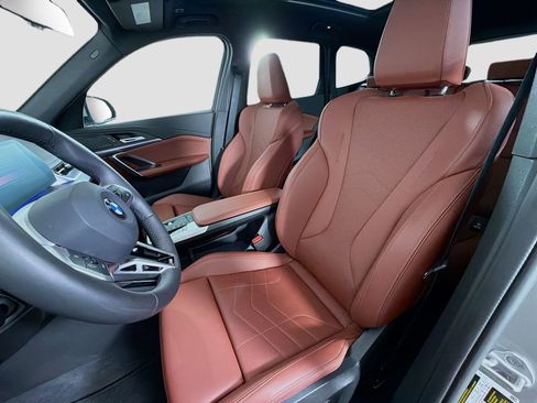 Used 2026 BMW X1 xDrive28i w/ M Sport Package image 12