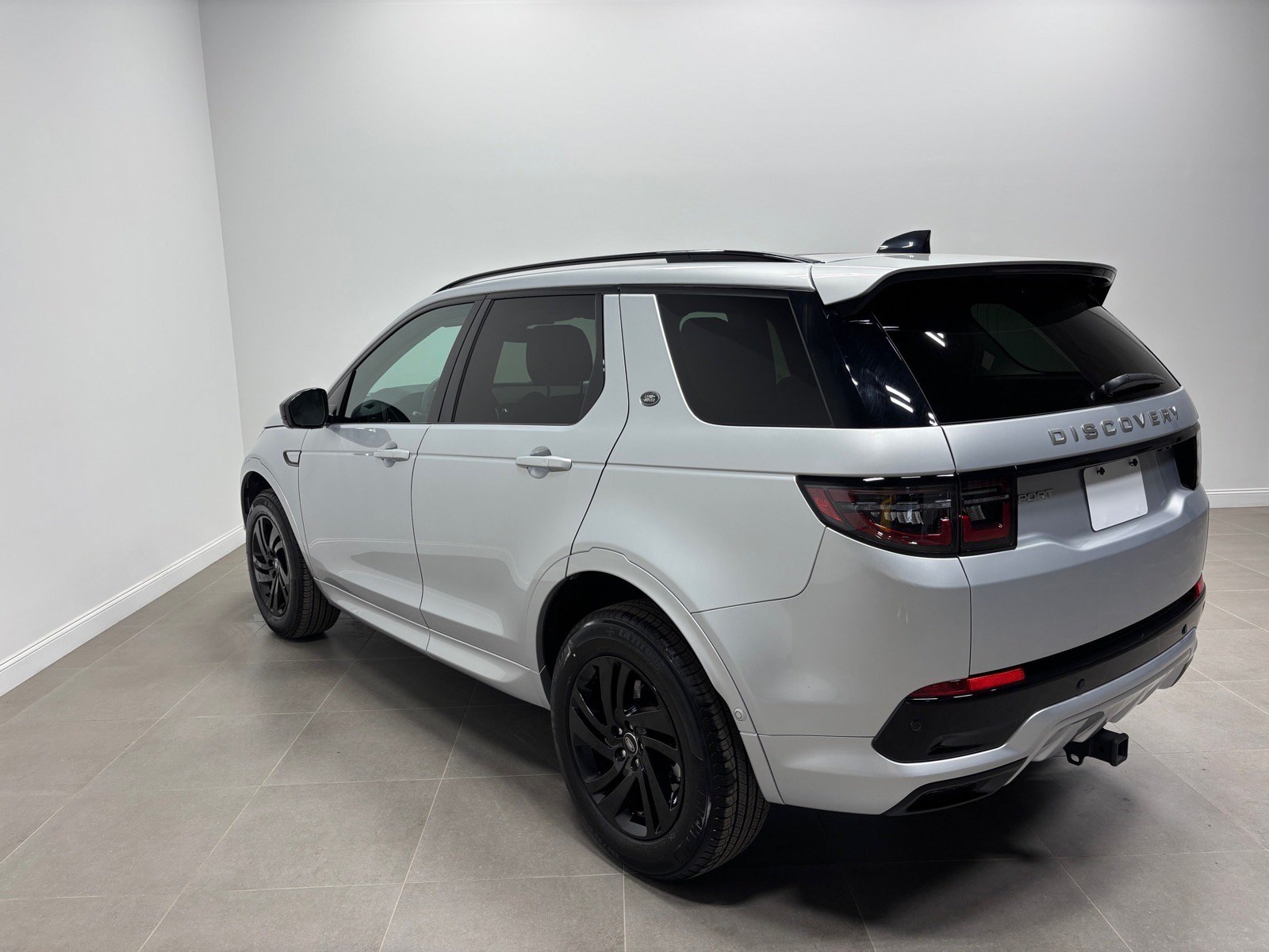 New 2024 Land Rover Discovery Sport S AWD/4WD image 10