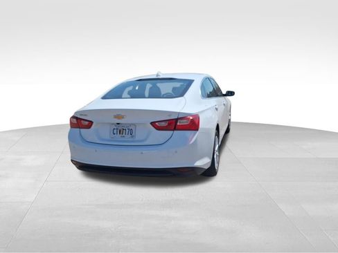 Used 2025 Chevrolet Malibu LT FWD image 8