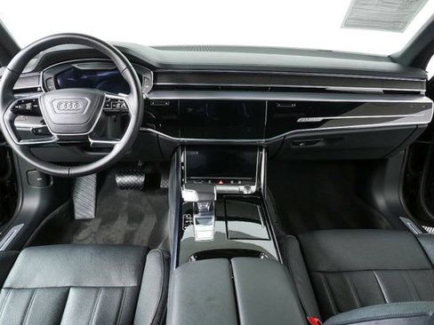 Used 2022 Audi A8 L 3.0T image 20