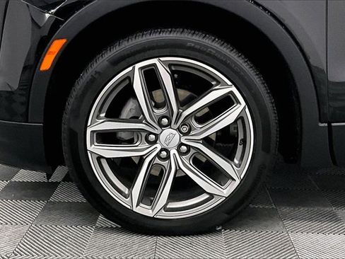 Used 2023 Cadillac XT4 Sport image 8