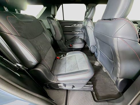 Used 2025 Ford Explorer ST AWD/4WD image 28