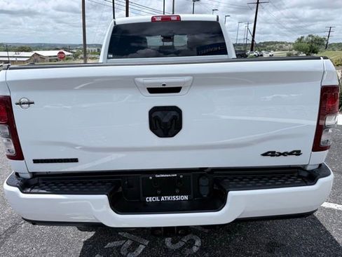 Used 2024 RAM 2500 Big Horn w/ Night Edition AWD/4WD image 18