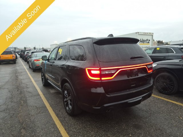 Used 2024 Dodge Durango R/T w/ Blacktop Package AWD/4WD image 3