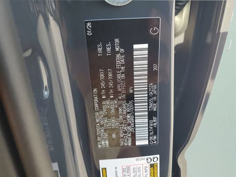 Used 2026 Toyota 4Runner SR5 AWD/4WD image 26