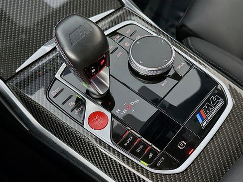 Certified 2022 BMW M4 Competition w/ Executive Package image 17