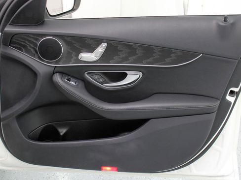 Used 2017 Mercedes-Benz C 300 Sedan image 47