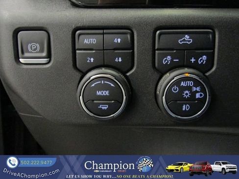 Used 2023 Chevrolet Silverado 1500 LT Trail Boss image 25