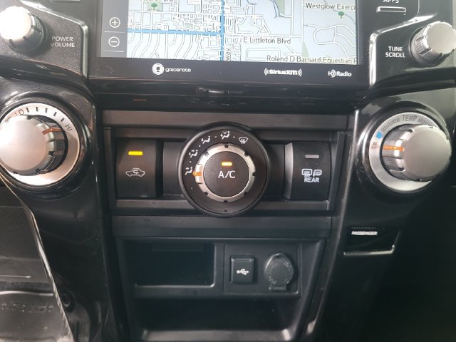 Used 2023 Toyota 4Runner TRD Off-Road Premium w/ Moonroof Package AWD/4WD image 20