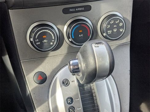 Used 2011 Nissan Sentra 2.0 SR image 21