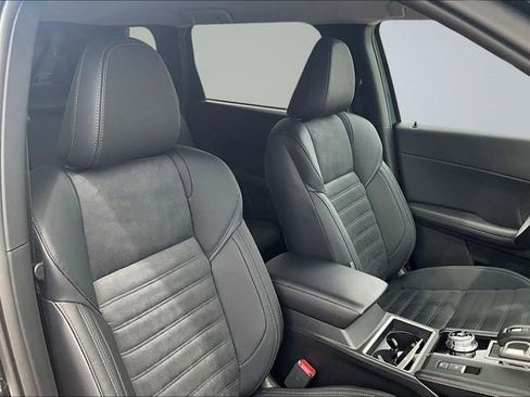 New 2026 Nissan Rogue SL image 11