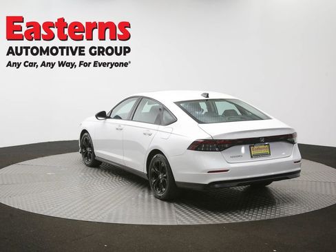 Used 2025 Honda Accord SE image 36