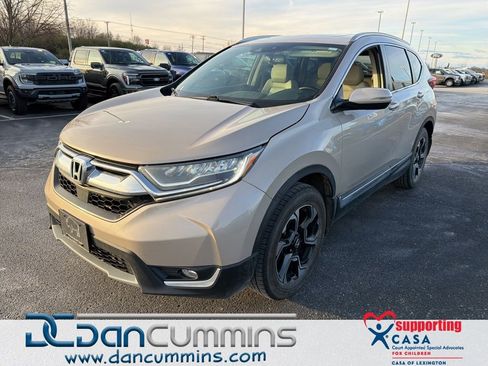 Used 2018 Honda CR-V Touring image 1