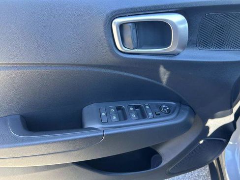 New 2026 Hyundai Venue SEL image 8