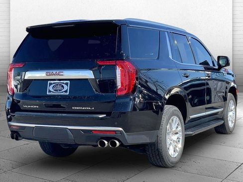 Used 2021 GMC Yukon Denali image 12