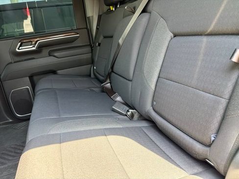 Used 2024 Chevrolet Silverado 2500 LT w/ Texas Edition AWD/4WD image 6