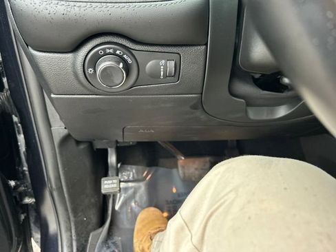 Used 2024 Dodge Durango SXT image 28