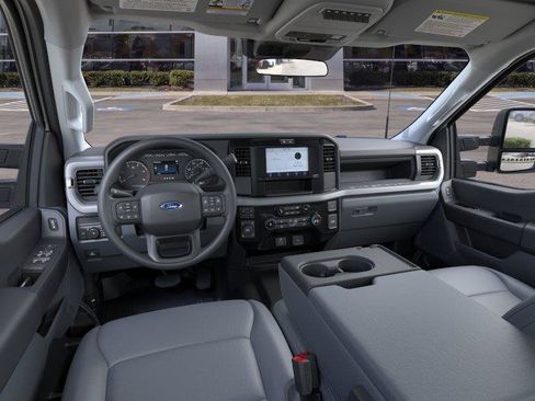 New 2026 Ford F350 XL w/ XL Driver Assist Package AWD/4WD image 9