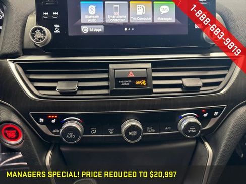 Used 2018 Honda Accord Touring image 4