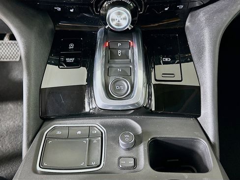 Used 2024 Acura MDX SH-AWD w/ Technology Package image 25