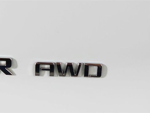 Used 2025 Chevrolet Blazer LT w/ Convenience Package AWD/4WD image 17