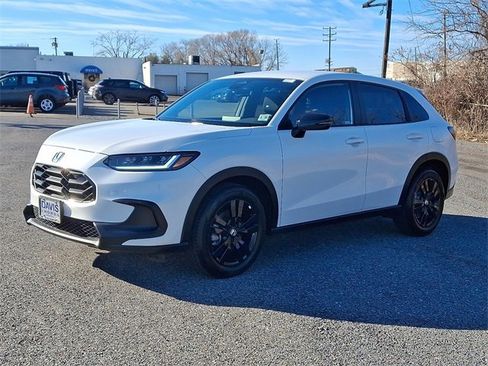 Certified 2026 Honda HR-V Sport image 3