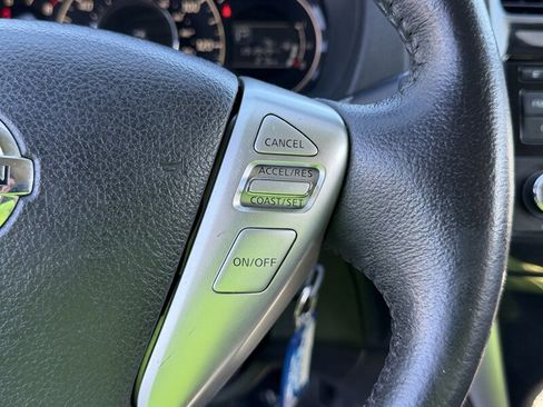 Used 2015 Nissan Versa Note SV FWD image 26