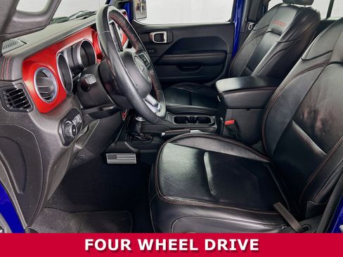Used 2018 Jeep Wrangler Unlimited Rubicon image 3