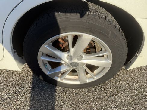 Used 2013 Nissan Altima 2.5 SL w/ Technology Pkg FWD image 9