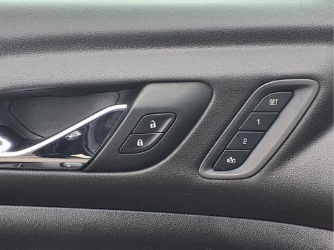 Used 2020 GMC Acadia Denali image 21