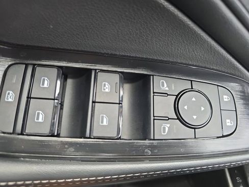 New 2026 Nissan Rogue SV AWD/4WD image 30