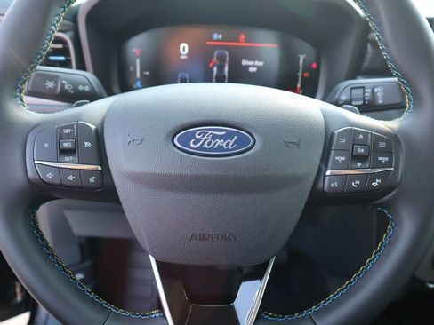 New 2025 Ford Maverick Lobo image 3