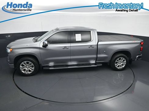 Used 2023 Chevrolet Silverado 1500 LTZ w/ LTZ Convenience Package II AWD/4WD image 23
