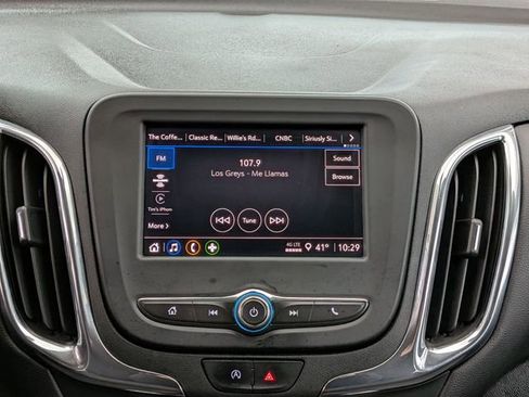 Used 2022 Chevrolet Equinox LT image 25