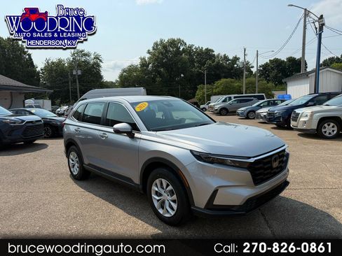 Used 2023 Honda CR-V LX image 1