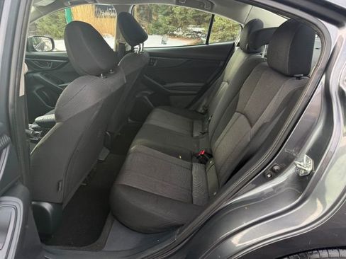 Used 2019 Subaru Impreza 2.0i Premium image 6