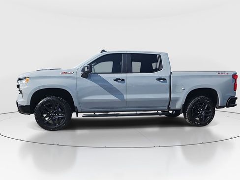 Used 2024 Chevrolet Silverado 1500 LT Trail Boss w/ LT Trail Boss Premium Package image 8