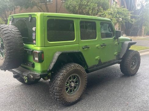 Used 2018 Jeep Wrangler Unlimited Rubicon AWD/4WD image 7