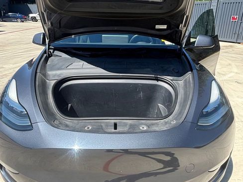 Used 2023 Tesla Model Y Long Range AWD/4WD image 17