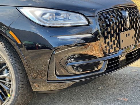 New 2026 Lincoln Corsair Reserve w/ Jet Appearance Package image 2