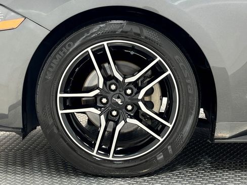 Used 2019 Ford Mustang Premium RWD image 35
