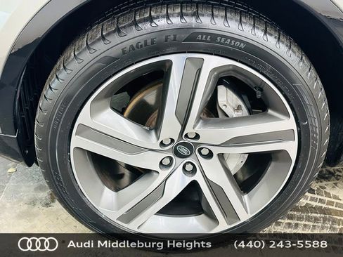 Used 2023 Land Rover Discovery S R-Dynamic image 31