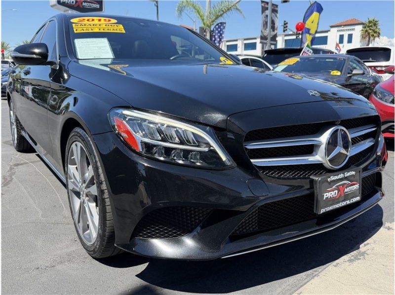 Used 2019 Mercedes-Benz C 300 Sedan image 8