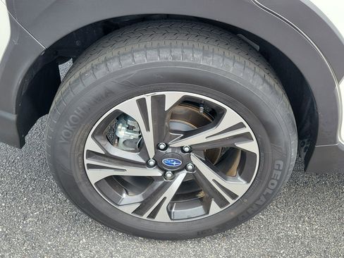 Certified 2024 Subaru Crosstrek 2.0i Premium AWD/4WD image 10